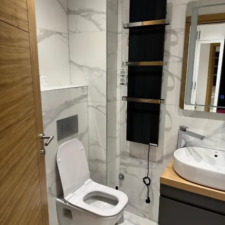 Balkan Square Apartment